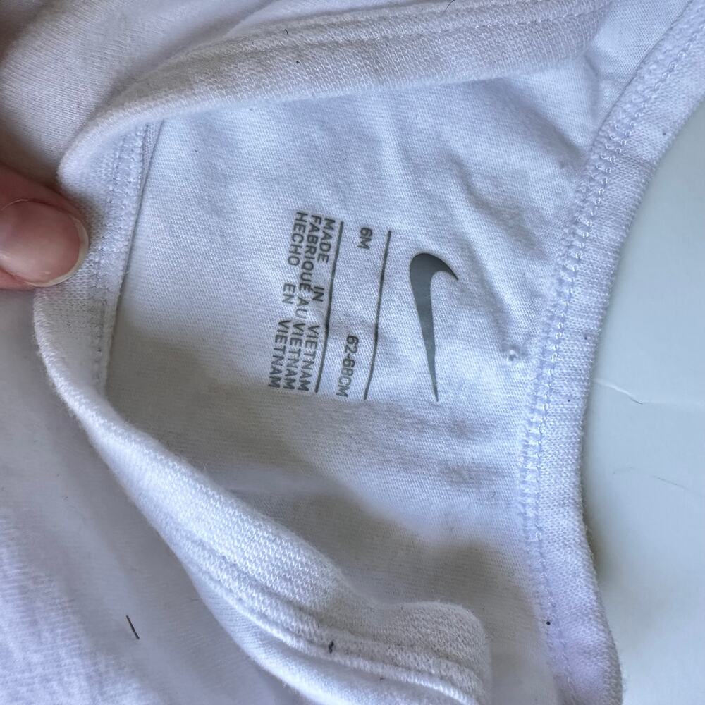 Nike Bodysuit Bundle - Gray and White - Short Sleeve 6 months - Picture 4 of 5